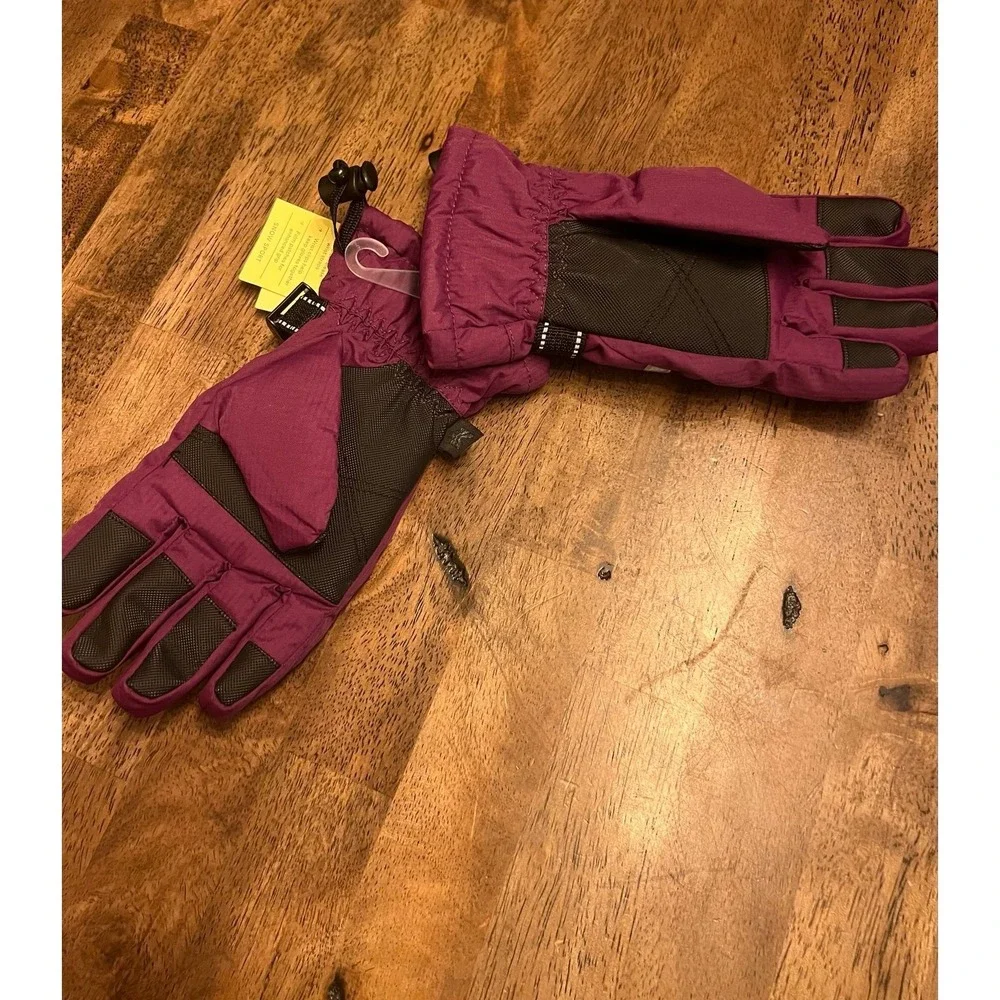All in‎ motion snow gloves NWT